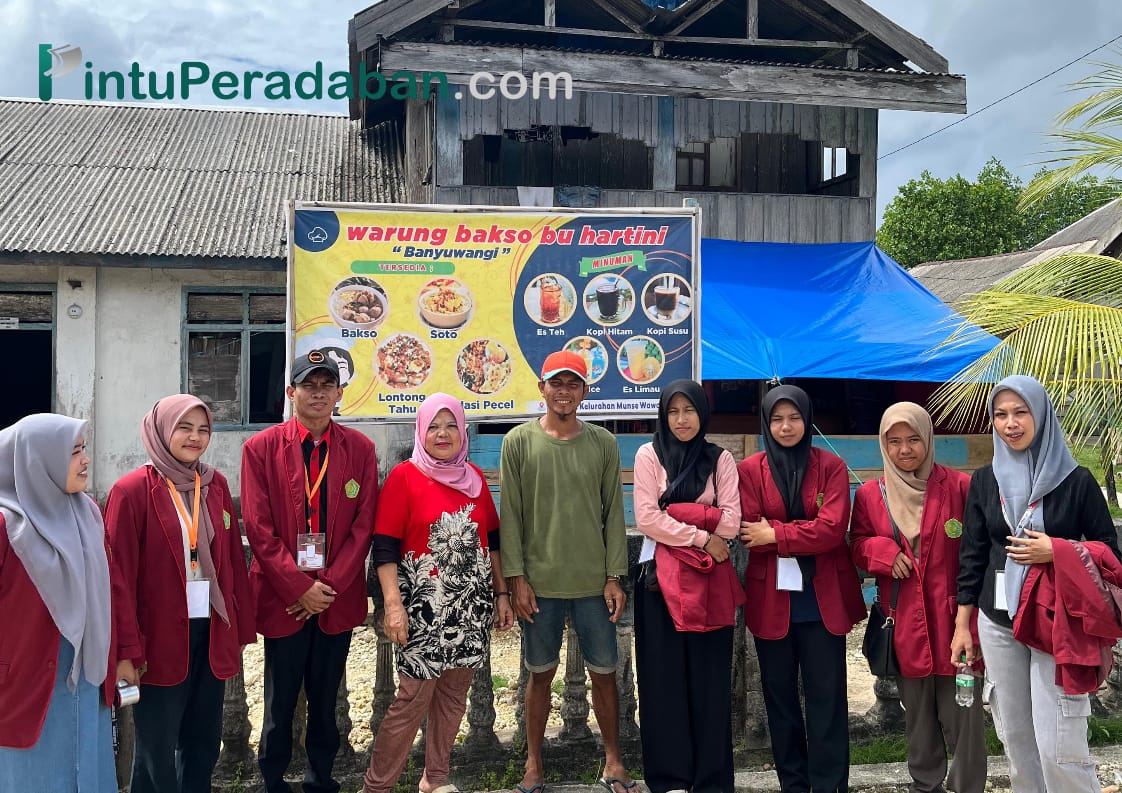 mahasiswa-kka-posko-13-umkendari-lakukan-pendataan-dan-pendampingan-verifikasi-halal-bagi-umkm-di-kelurahan-munse.jpeg